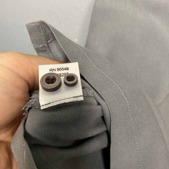 Tommy Bahama Gray Green Button Up Soft Shirt Size Large - Picture 8 of 12